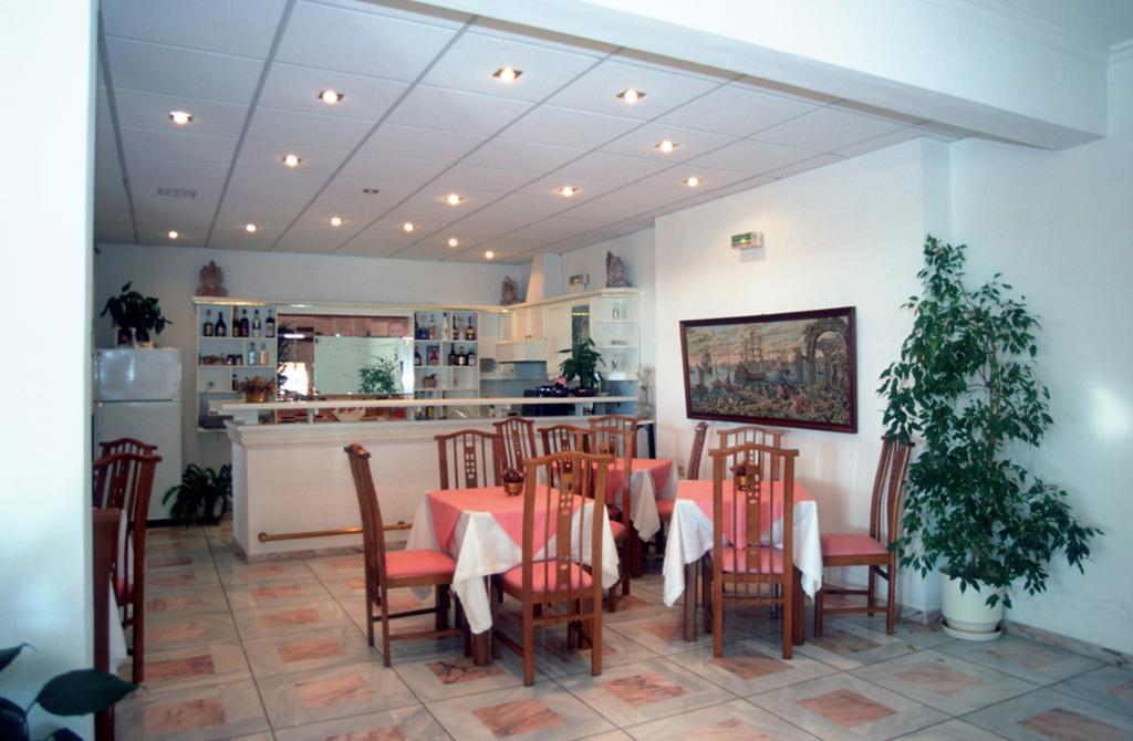 Hera 2 Hotel Pythagoreio  Exterior photo