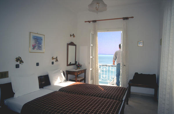 Hera 2 Hotel Pythagoreio  Room photo