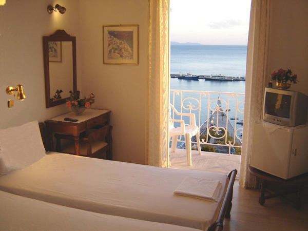 Hera 2 Hotel Pythagoreio  Room photo